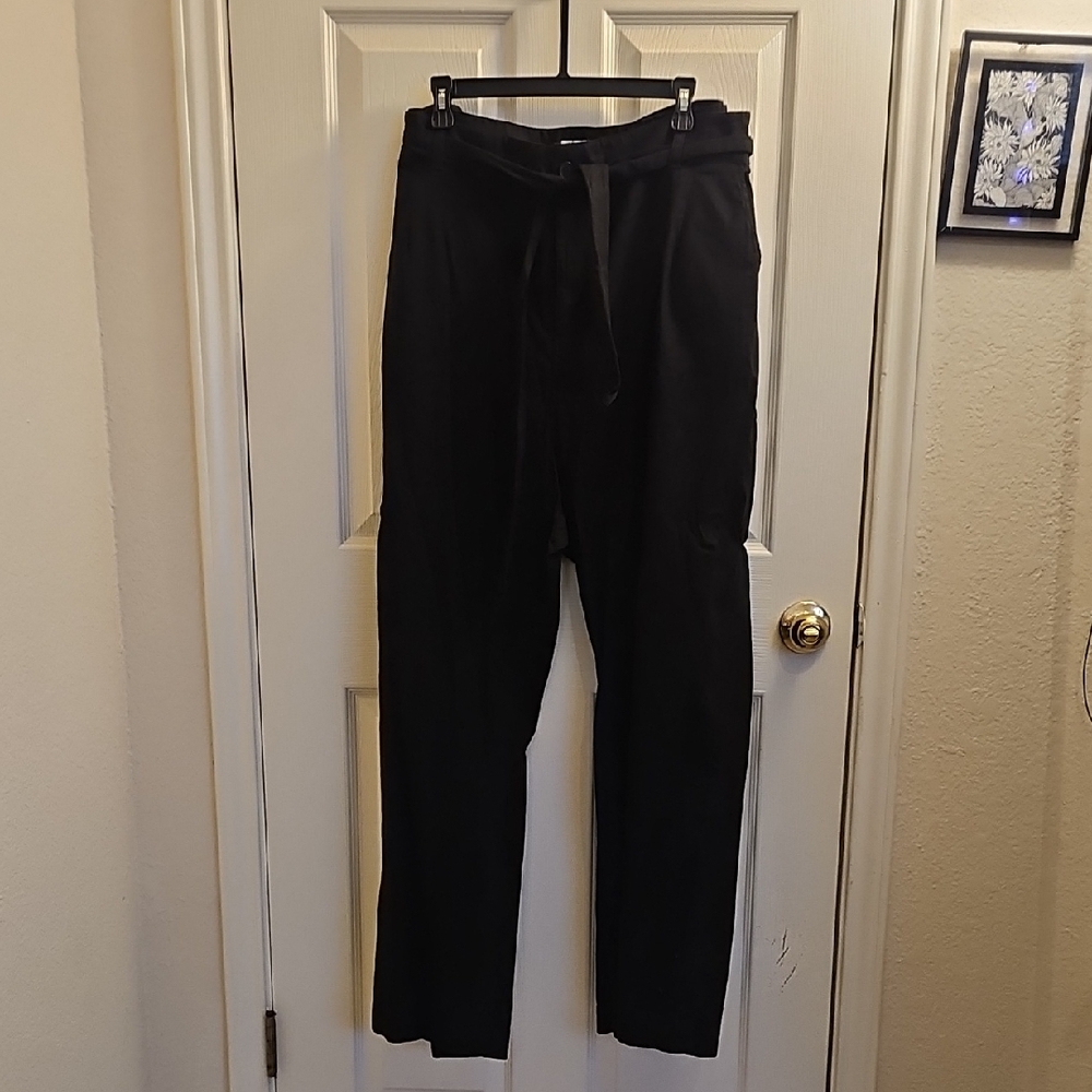Torrid Plus Size 24 Black Linen Tie Waist Pants.
